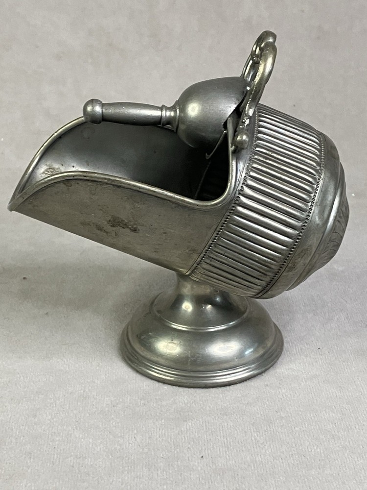 Victorian Sugar Scuttle Server
