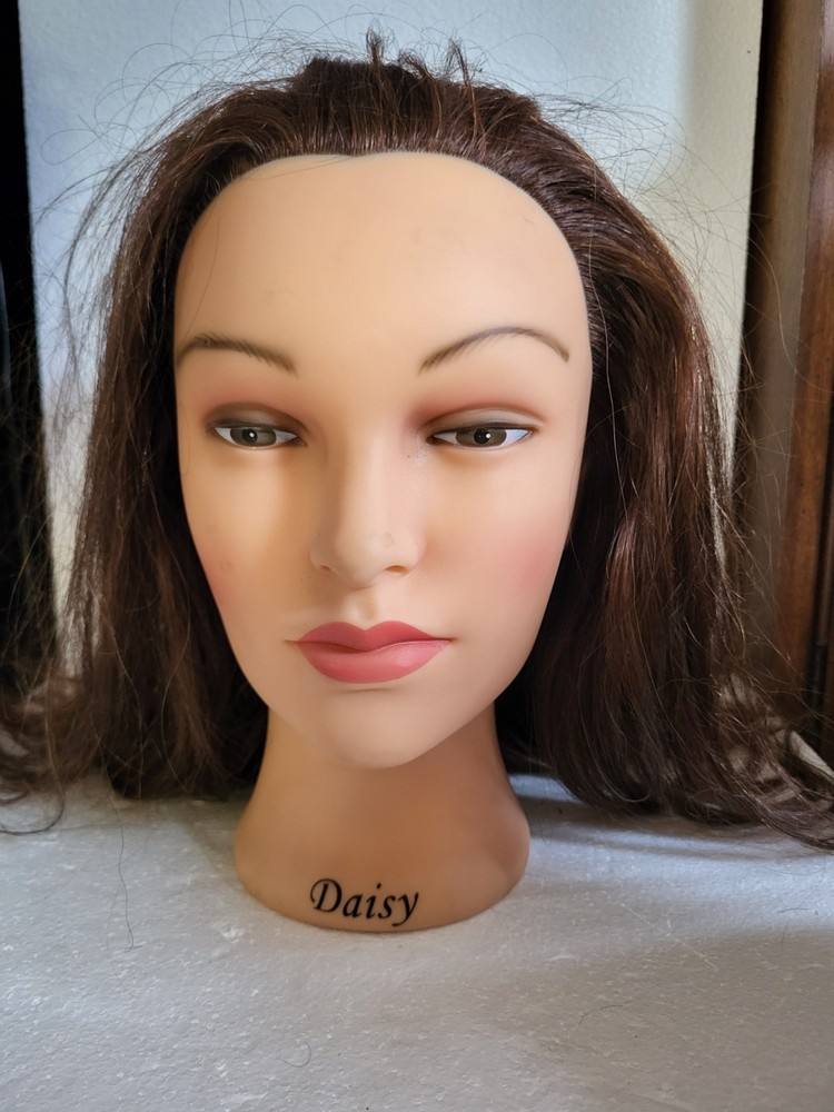 Daisy head mannequin