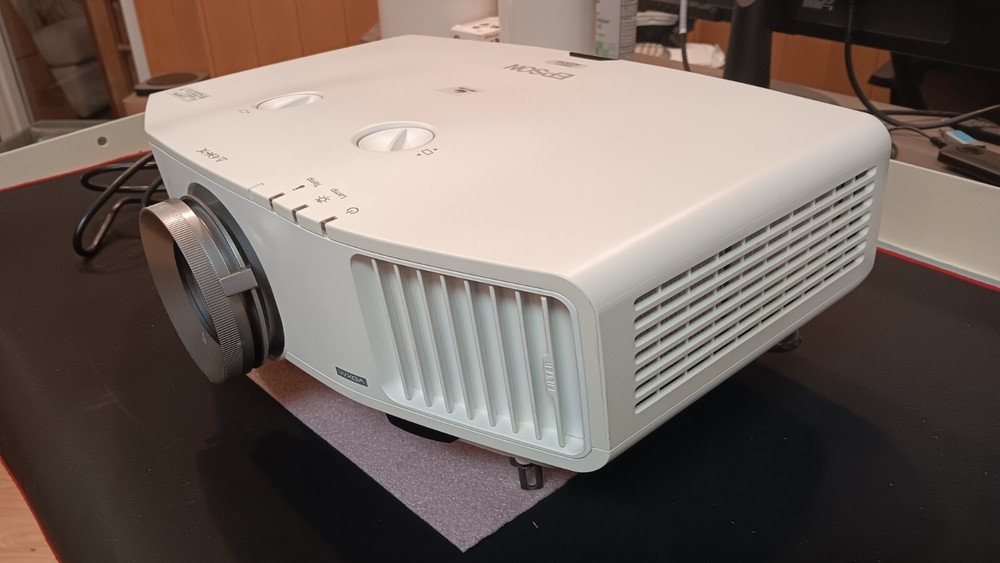 Epson PowerLite 4200W Multimedia LCD Projector H348A