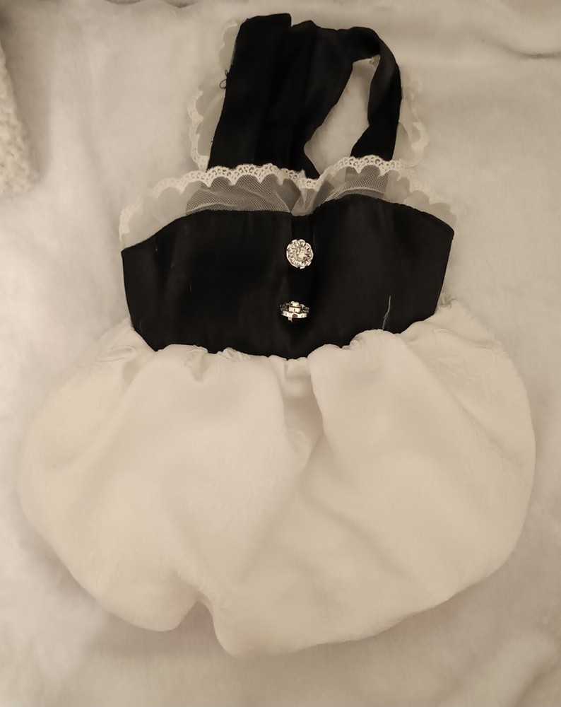 Pet Clothes Bundle: for sm/med sized dog &/or cat. sizes: Small/Medium.