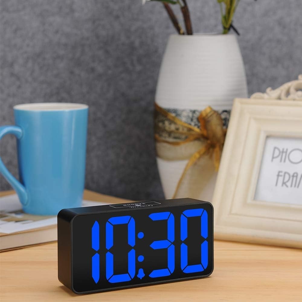 Compact Digital Clock with Jumbo Display, USB Charging & Adjustable Alarm Volume