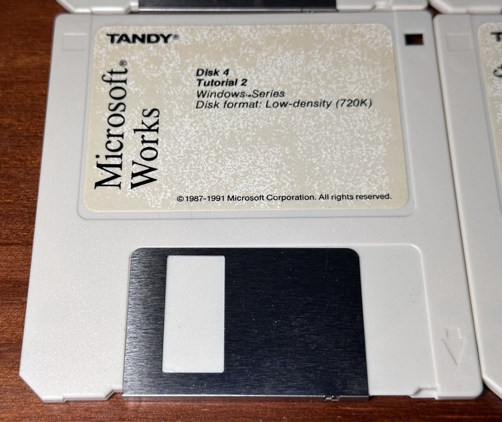 Vintage Microsoft Works 1987-1991 For Tandy 6 Disk 3.5” Floppy Software