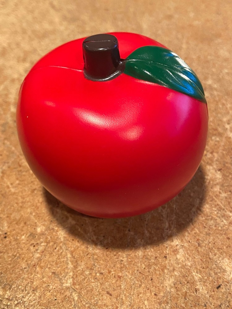 2.5" Stress Reliver Squeeze Apple *New/No Tag* e2