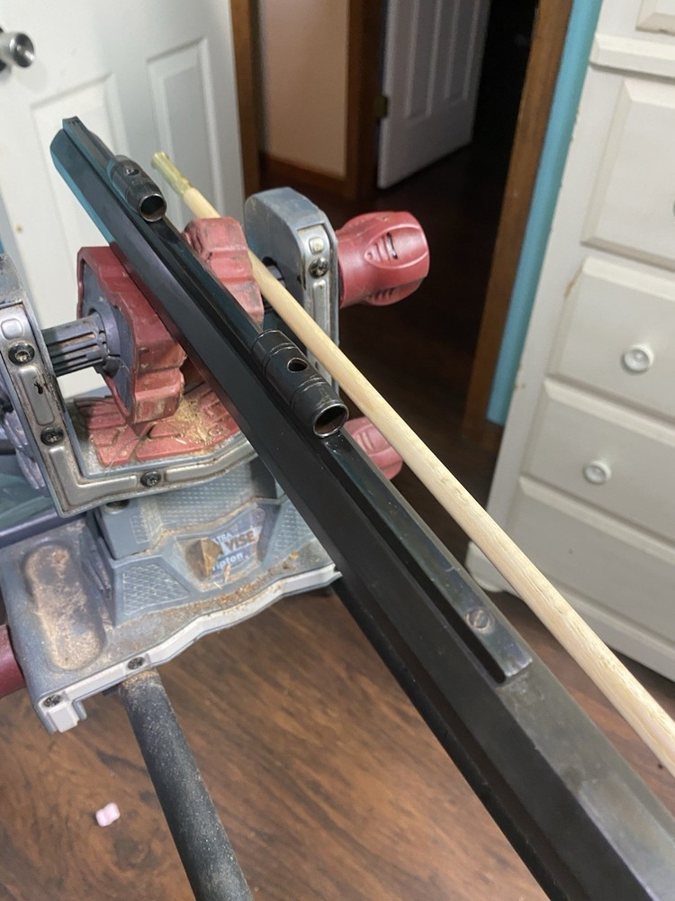 Dixie; Kentuckian Hickory Muzzleloader Ramrod, 36 3/4” X 3/8” Hickory.