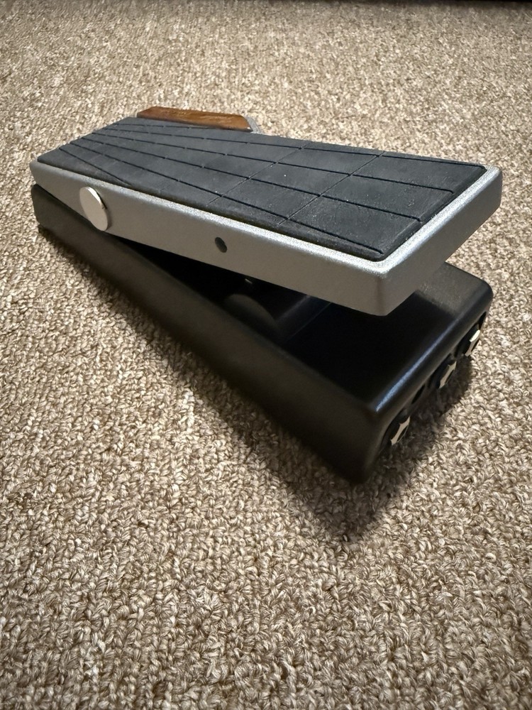 Fender Tread-Light Volume/Expression Pedal