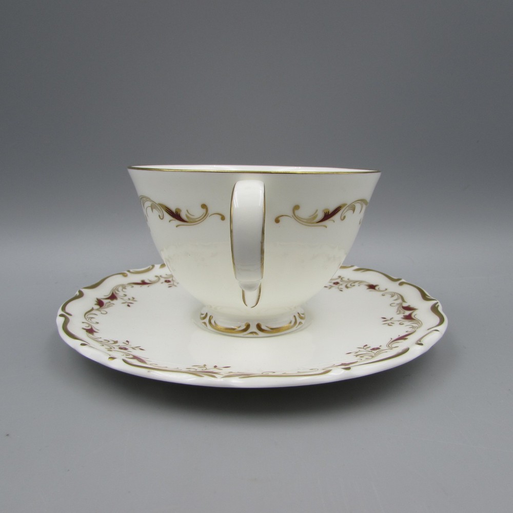 Royal Doulton Bone China STRASBOURG 5pc Place Setting