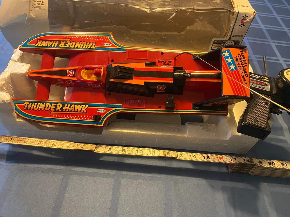 Vtg Remco Thunder hawk R/C Hydroplane Race Boat Remote control Orig Box!