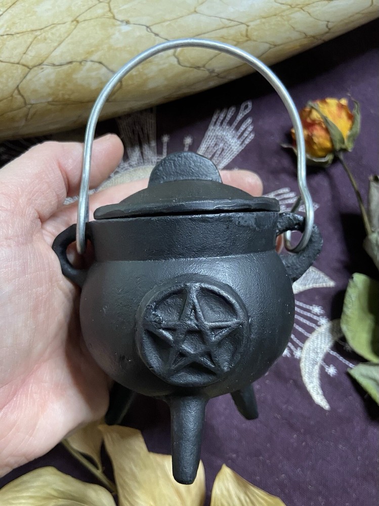 Mini Cast Iron Cauldron With Pentacle, Pagan, Witchcraft, Altar Tools, Voodoo