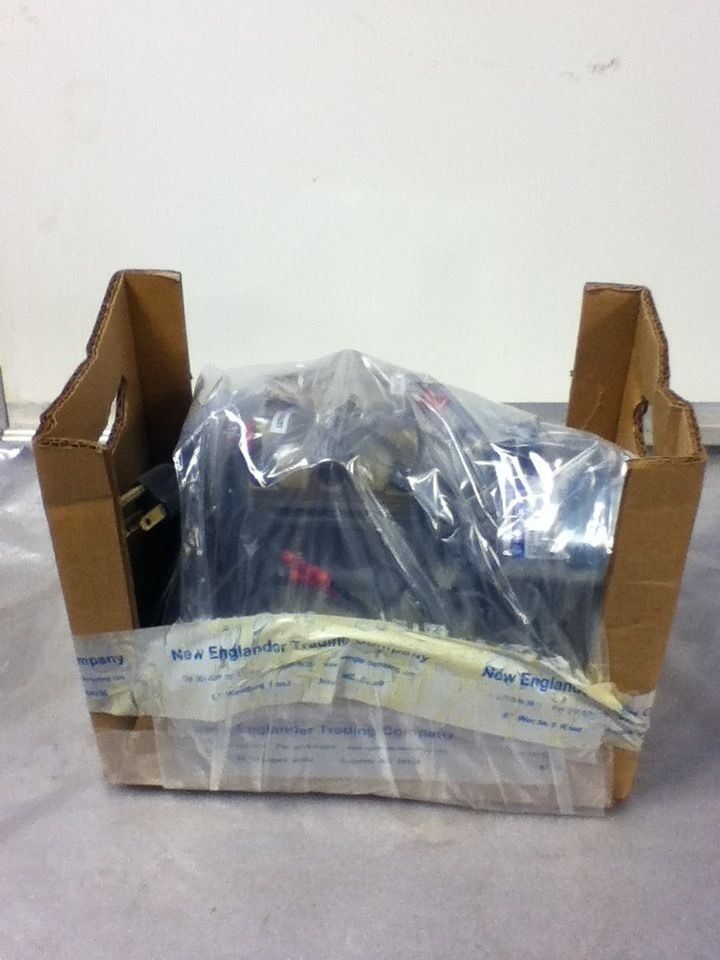 Thomas 688CE22-B Pump