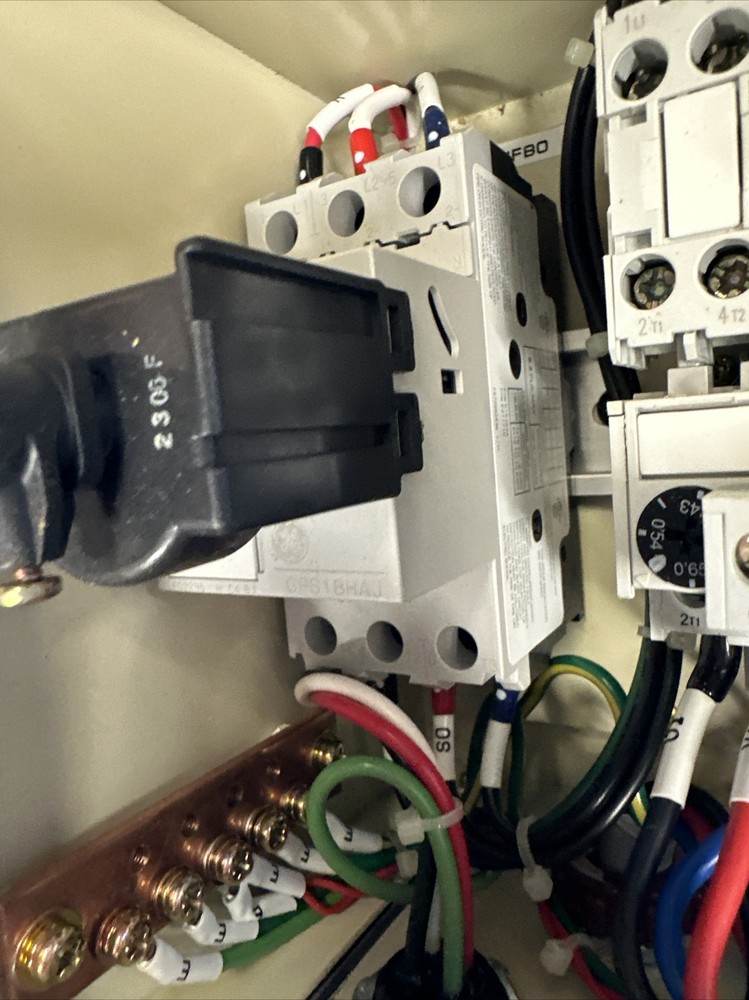 NKC CONTROL BOX. GE COMPONENTS