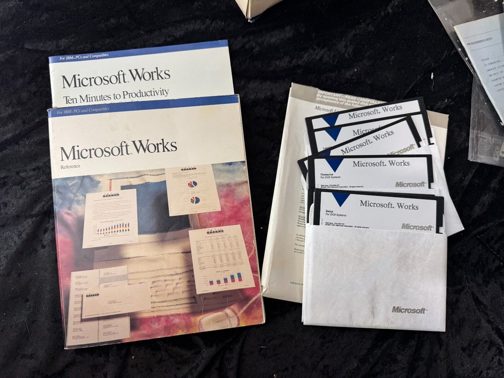 Microsoft Works Version 2.0 - 5.25 Media