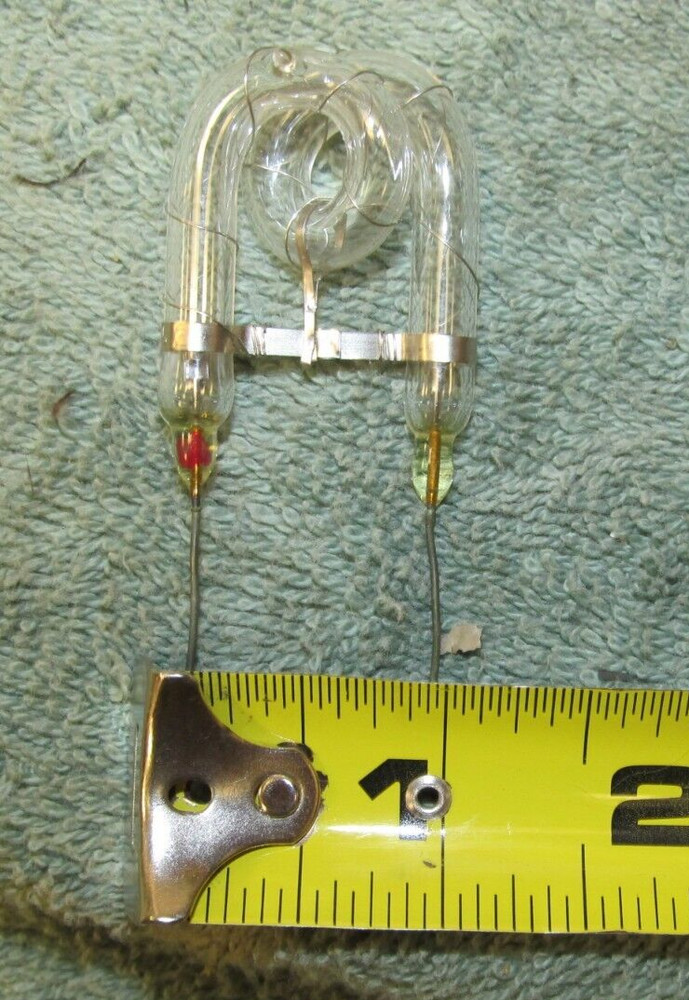 NOS NEW IN PACKAGE Strobe Light Bulb, QUANTITY AVAILABLE
