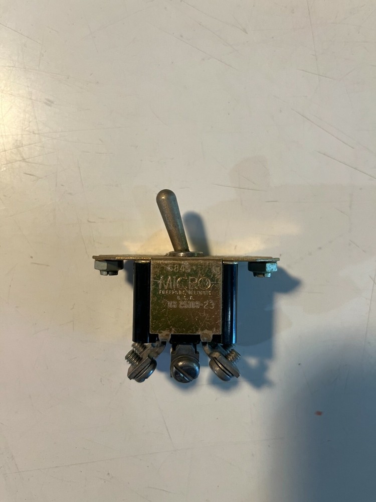 Micro Switch MS25103-3 D.P.D.T.
