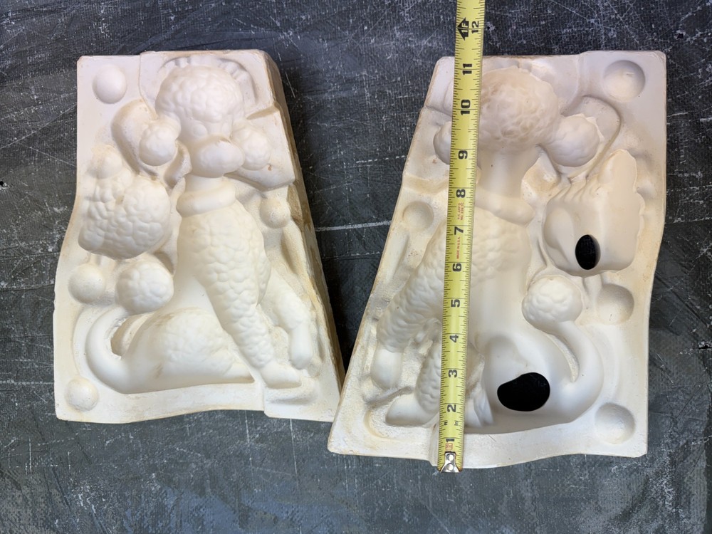 VINTAGE ATLANTIC CERAMIC MOLD #A-211 PERRIE POODLE