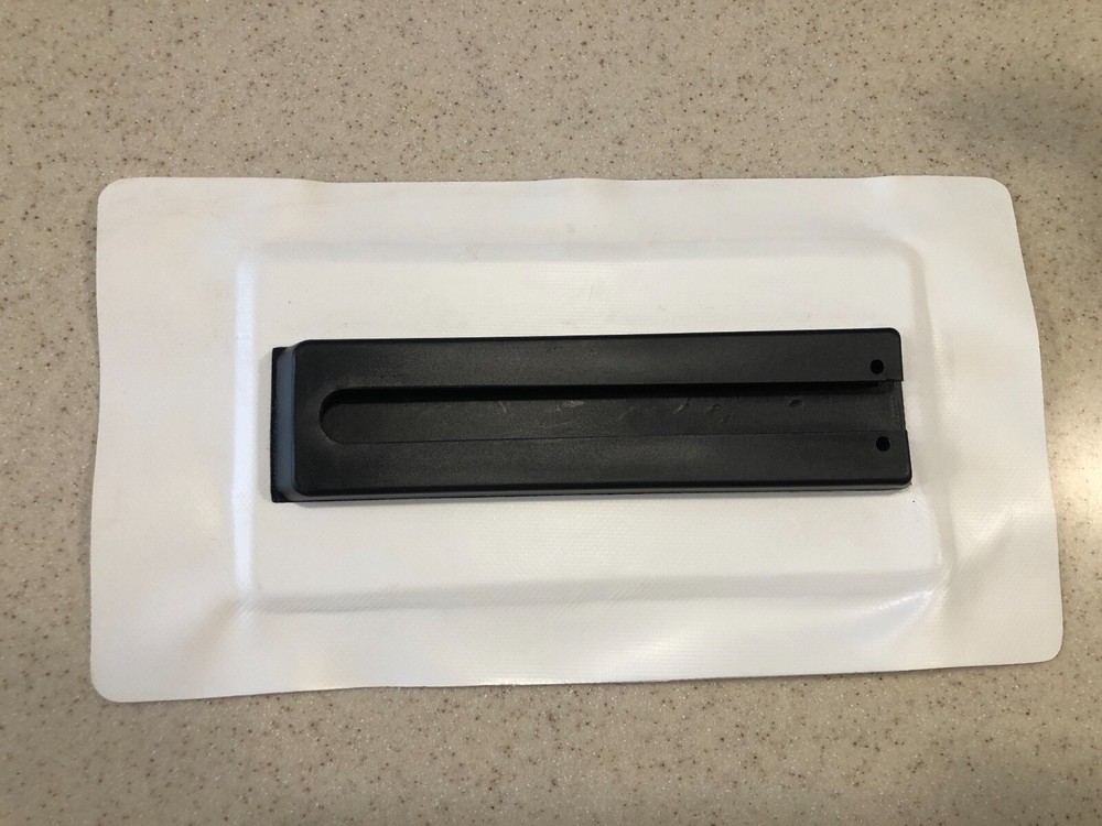 Inflatable Sup  fin box- includes glue (non Air7 style)