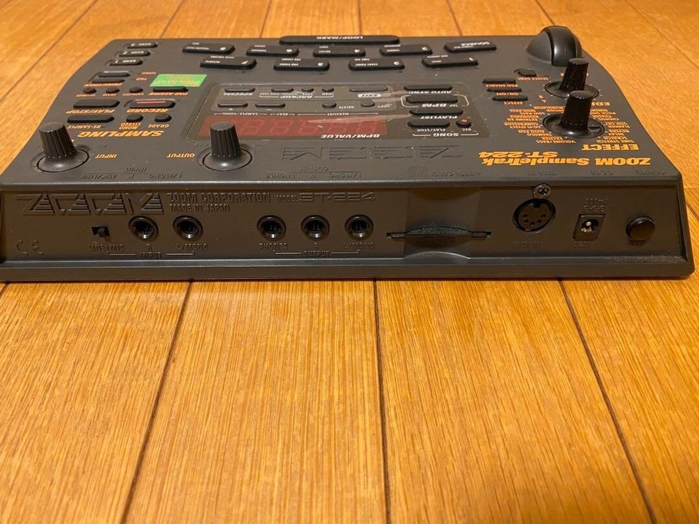 ZOOM SampleTrak ST-224 Sampler Groovebox Used Tested