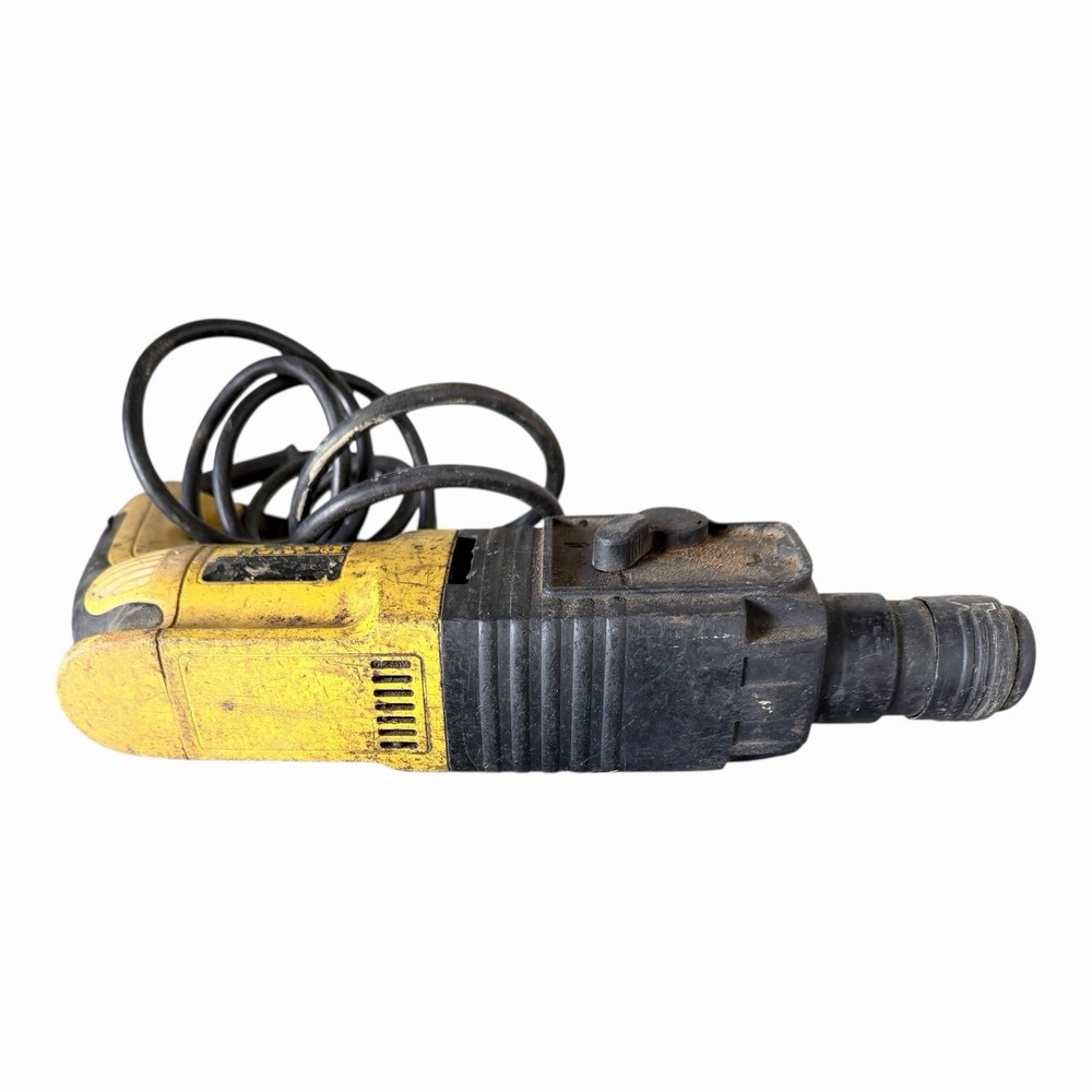 DEWALT Rotary Hammer DW562 SDS 7/8" Corded