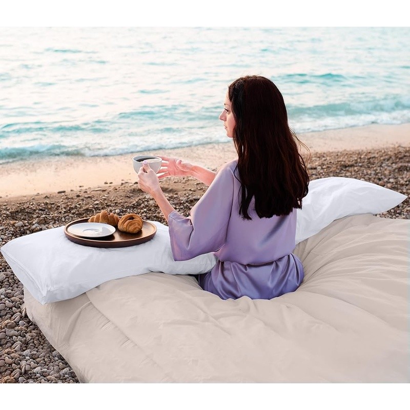 Waterproof Pillow Protectors Bed Bug Proof Polyester Zippered Covers Easy Care