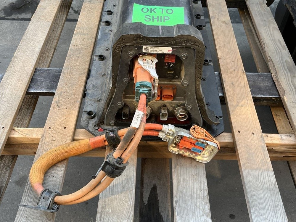 2017 CHEVROLET VOLT HYBRID BATTERY