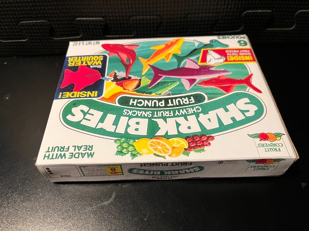 1990 Shark Bites Fruit Snacks (red squirter) - Replacement novelty display box