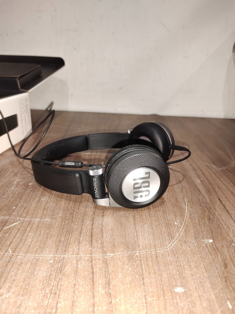 JBL E30 Synchros Headphones On-Ear - Black (TESTED)