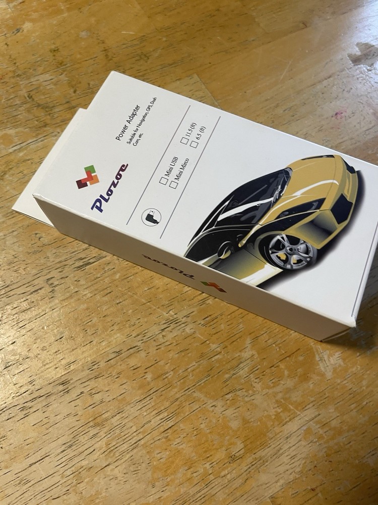 NIB Plozoe Dash Cam Hardware Kit