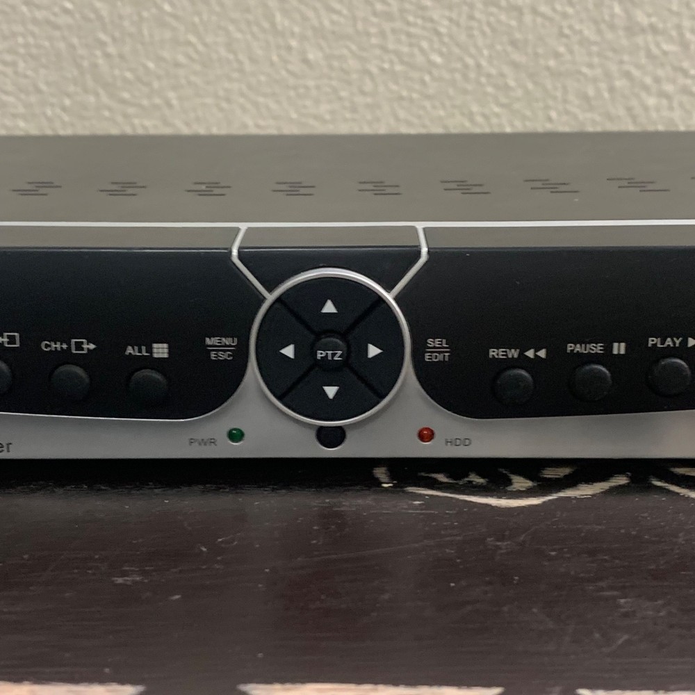 Night Owl Poseidon 8 Channel H.264 Security DVR + Power Cable POWERS ON Untested