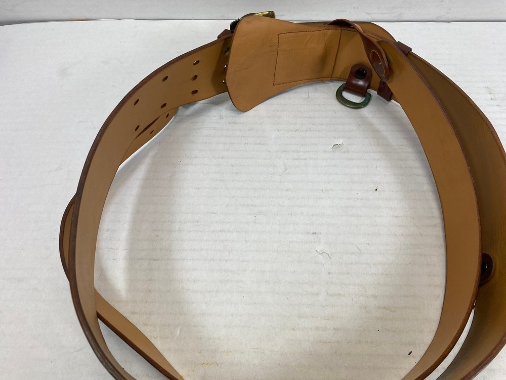 Post WW2 Leather Garrison Belt, 36W NOS