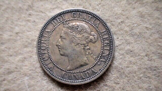 1882 Canada Large One Cent Extra Fine Condition; KM#7 Bronze