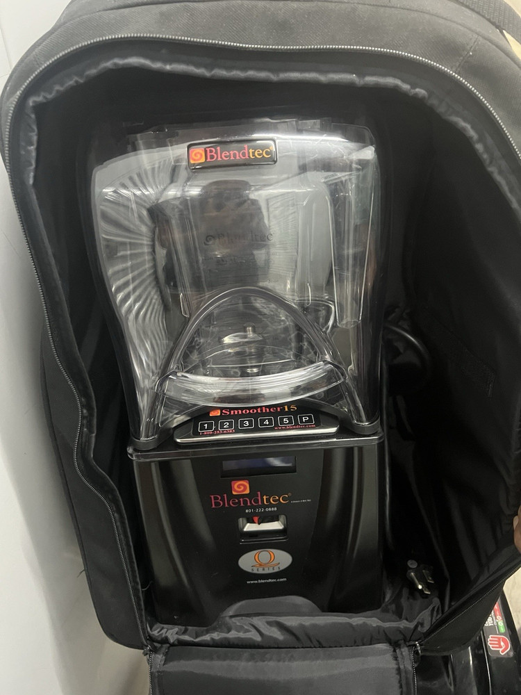Blendtec Smoother15 Commercial Blender 64 oz Polycarbonate Jar