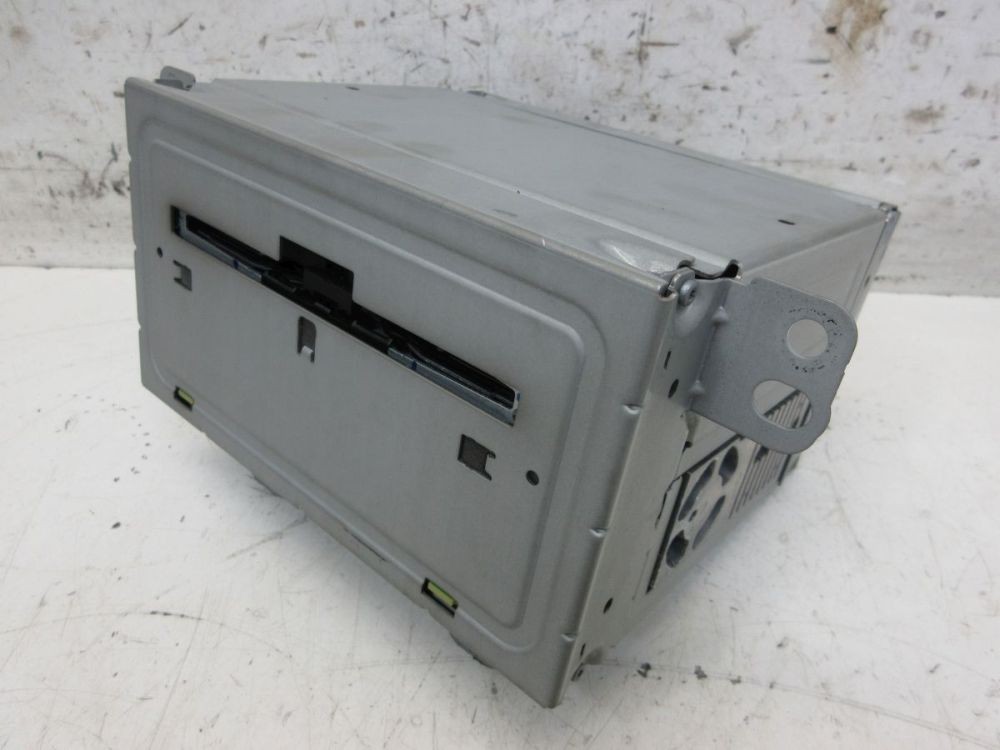Radio/Satellite Combined Navigator CD Player Code Not Available! Suitable