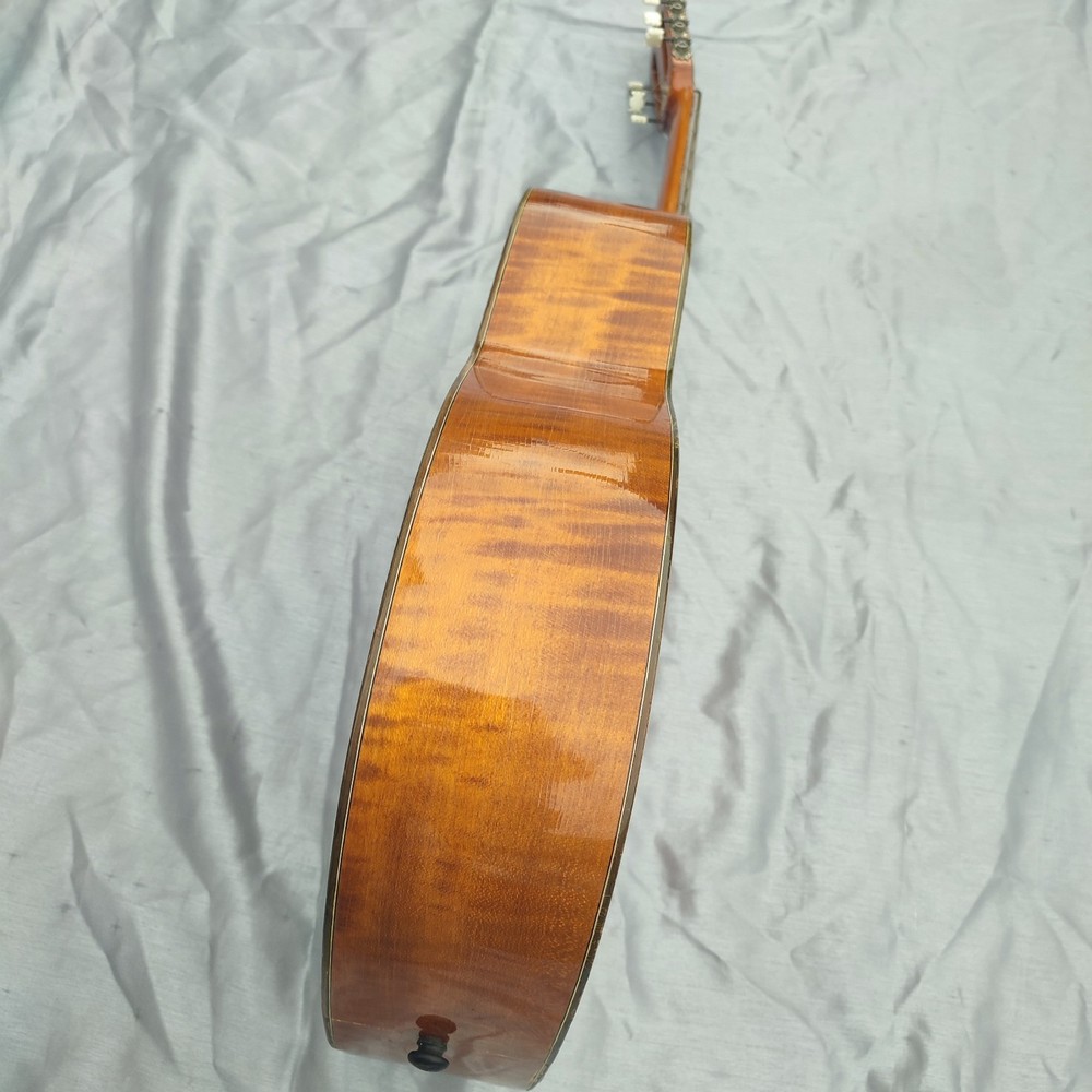 Klasszikus gitár, Hubert Heerbeck gitár