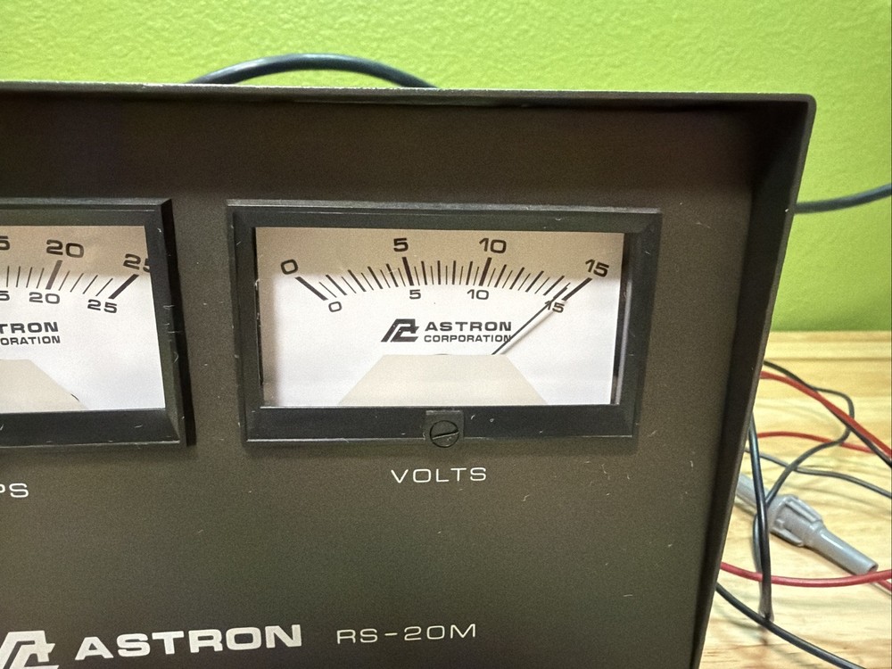 Astron RS-20M 13.8 VDC Linear Power Supply Tested