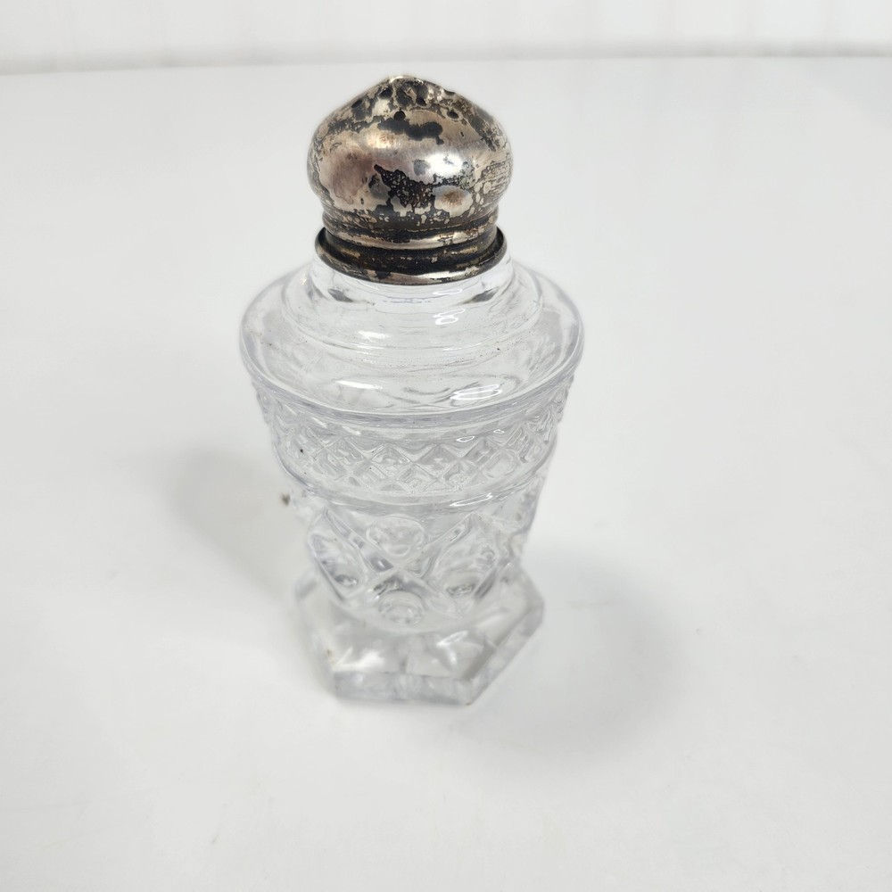 Imperial Cape Cod Crystal Footed Salt Or Pepper Shaker