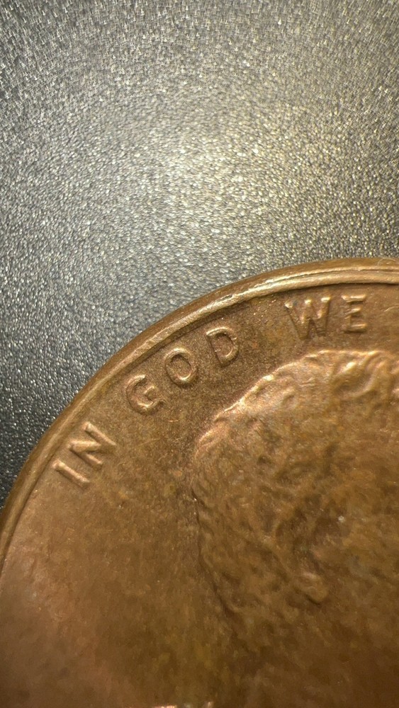 SMALL DATE 1982 no mint mark doubled die