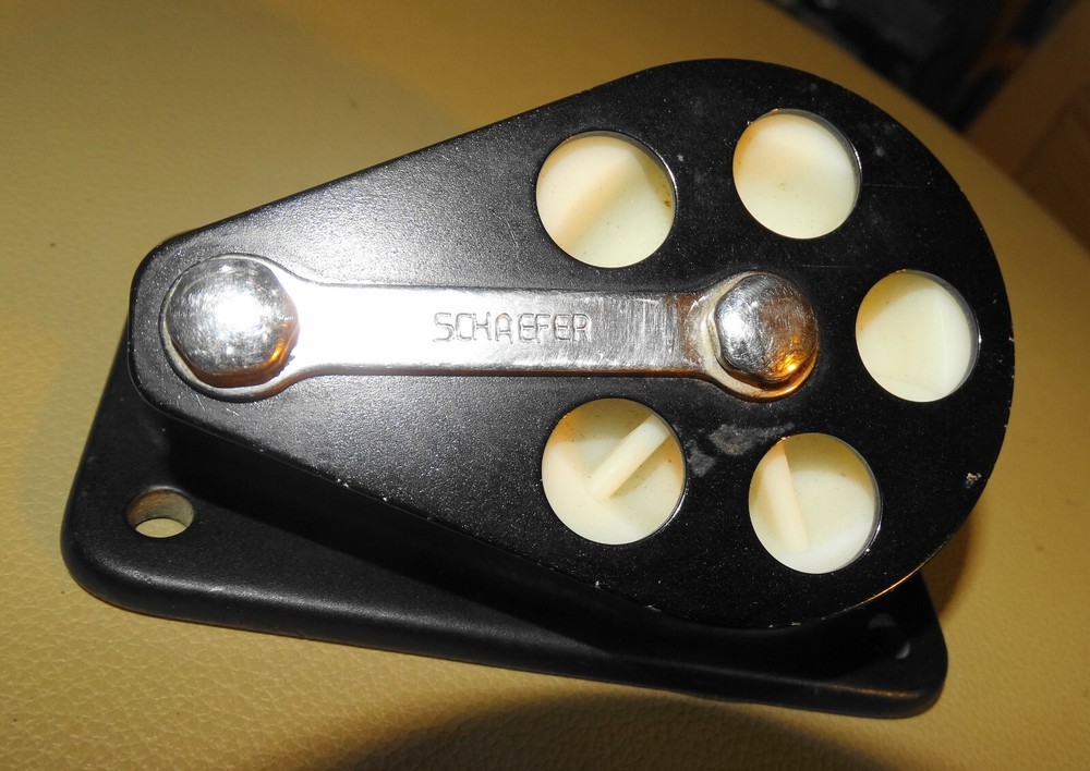 angled turning block, Schaefer, 11/16 sheave