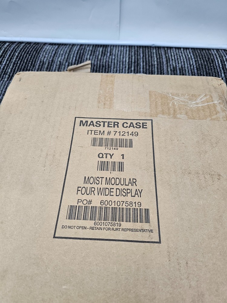 Master Case 712149 MOIST MODULAR FOUR WIDE DISPLAY