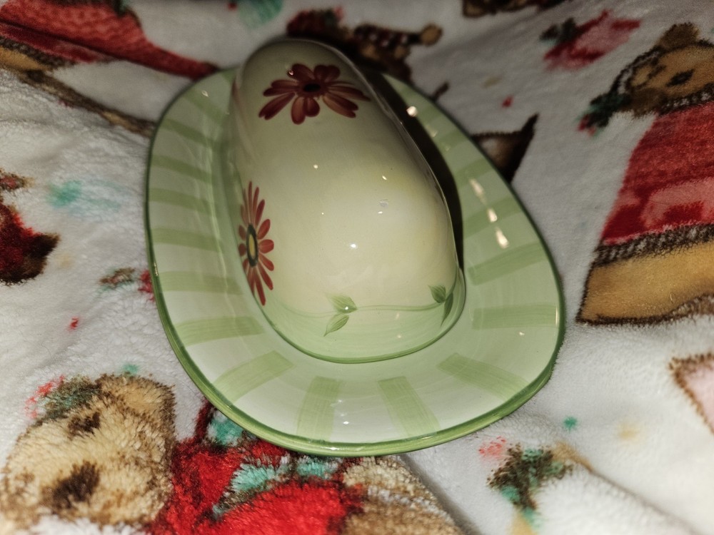 Vintage Pfaltzgraff Daybreak covered Butter Dish Server