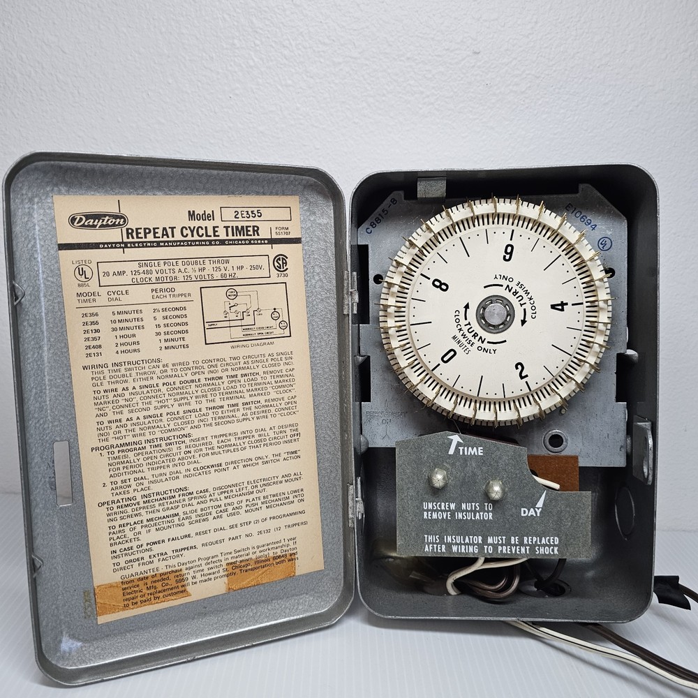 Vintage Dayton Time Switch Repeat Cycle Timer Model 2E355 TESTED WORKS