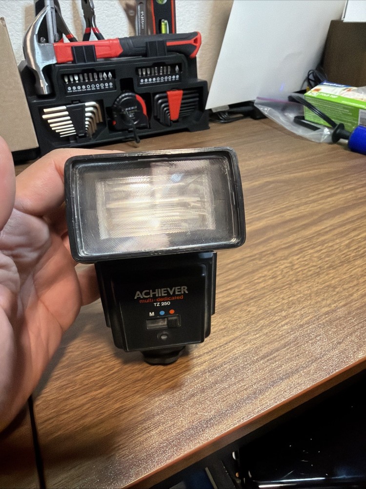 ACHIEVER TZ 250 CAMERA FLASH