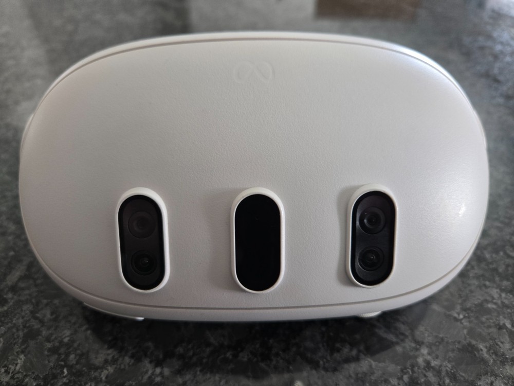 META QUEST 3 128GB HEADSET R9