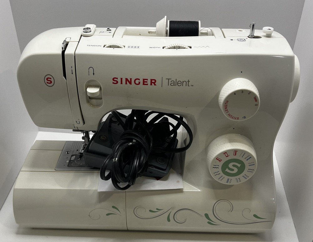 Singer Talent 3321 Sewing Machine