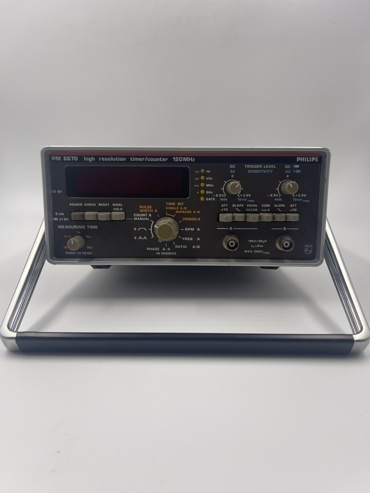 PHILIPS PM 6670 HIGH RESOLUTION TIMER/COUNTER 120MHz
