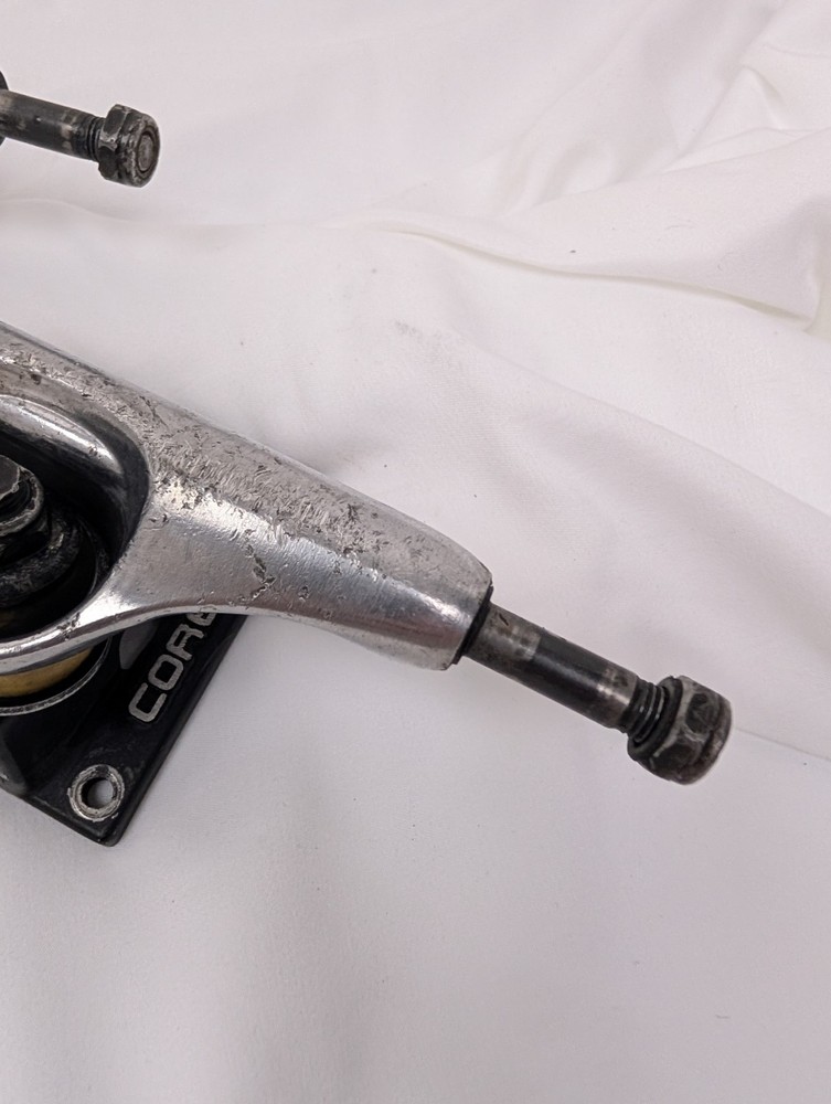 CORE skateboard trucks 7.5" Used
