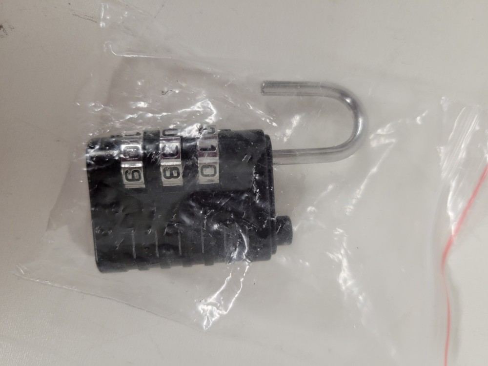 Delswin Black 3-Digit Combination Padlock 1.5"