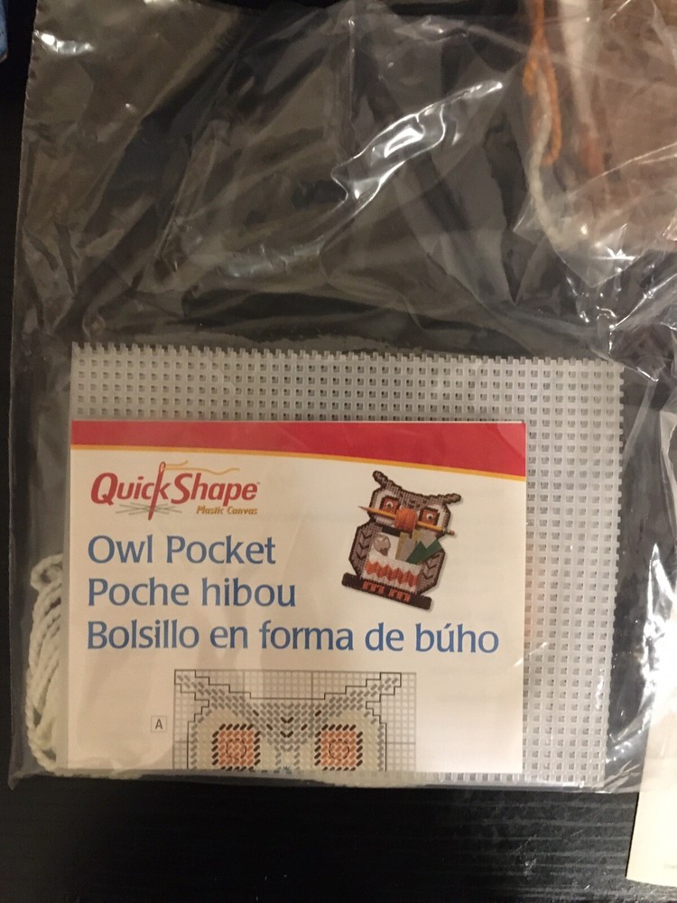OWL POCKET Plastic Canvas Kit