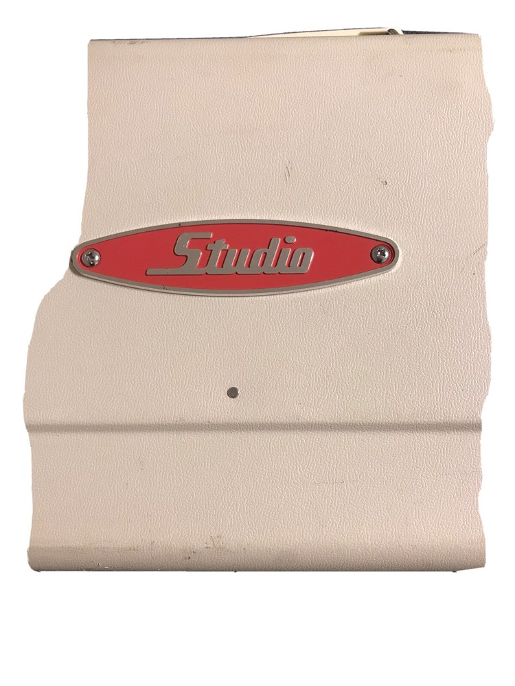 Vintage knitting machine Studio 