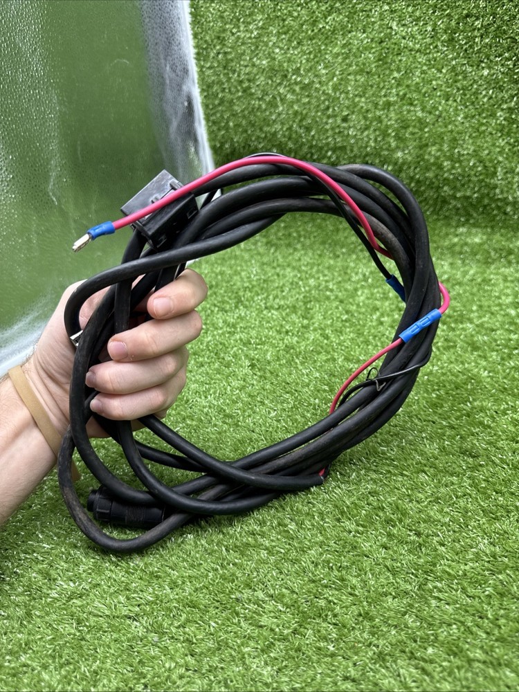 Raymarine A125 Chartplotter E70235 Power Cable. 3