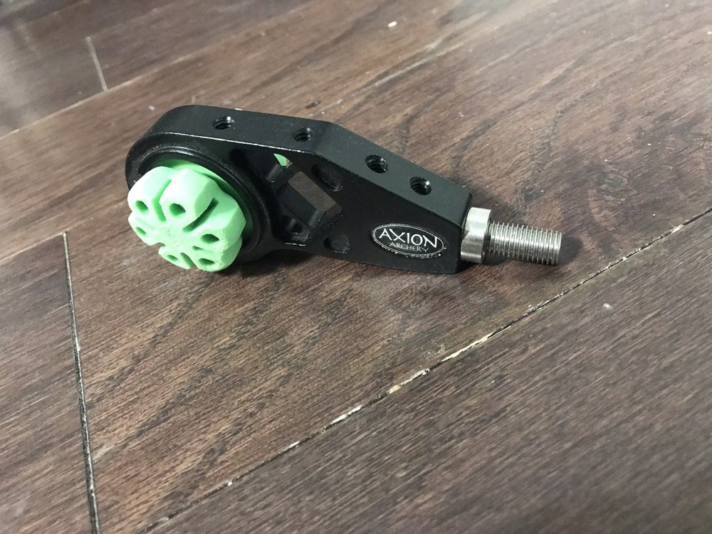 Axion Archery Cloud 3" Bow Stabilizer- BLACK