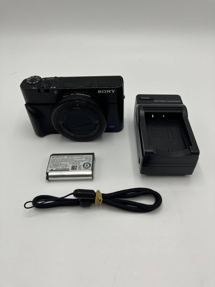 Tested SONY RX100 III